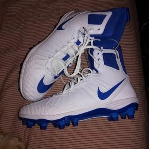 Nike force savage cleats